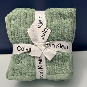 NWT Calvin Klein 6 Piece Wash Cloth Set
